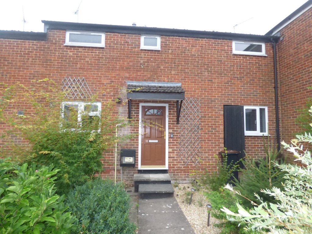 11 AVON COURT  ANDOVER SP10 1DY