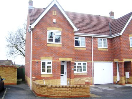 51 Watson Acre  Andover SP10 3YB