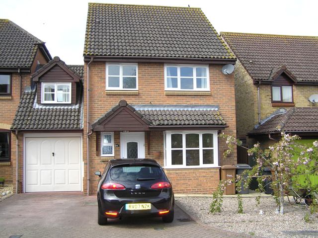 67 Brackenbury  Andover SP10 3XJ