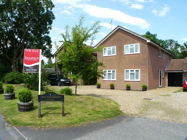 2 OLD FARMHOUSE CLOSE HIGH STREET SHIPTN BELLINGER SP9 7TF